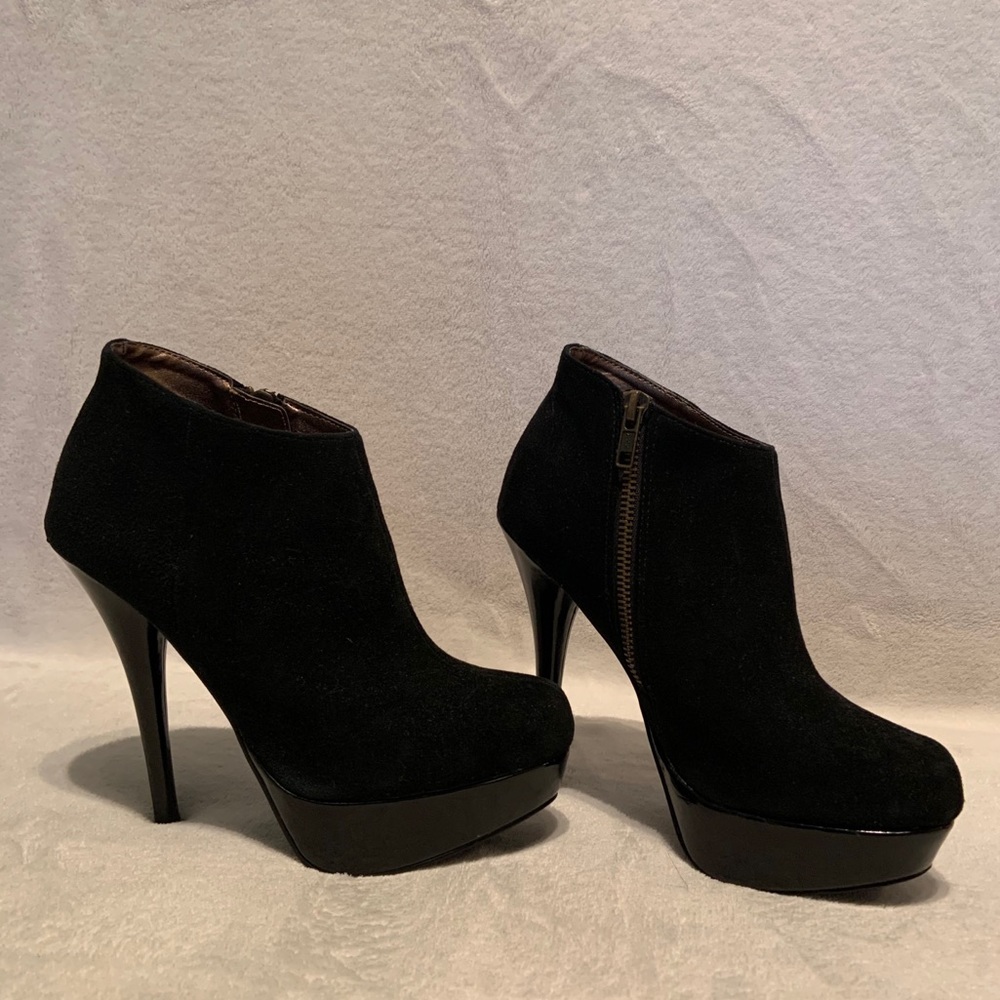 🚫SOLD🚫 Steve Madden Platform Boots
